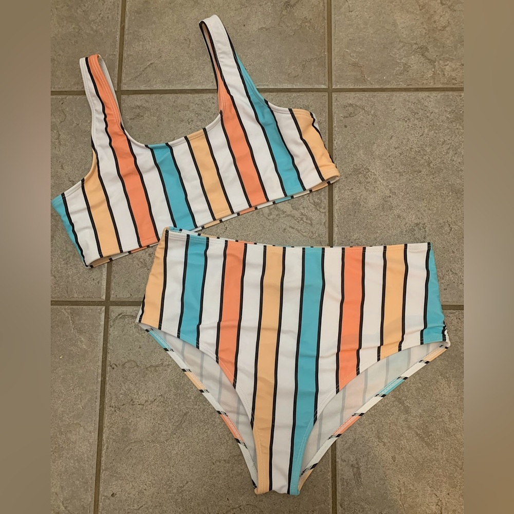 ROMWE Striped Swimsuit